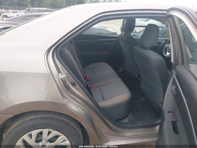 2019 TOYOTA COROLLA LE 8