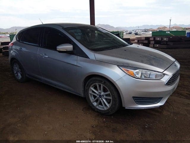 2017 FORD FOCUS SE 1