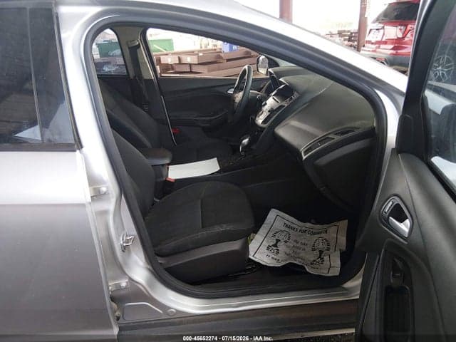 2017 FORD FOCUS SE 5