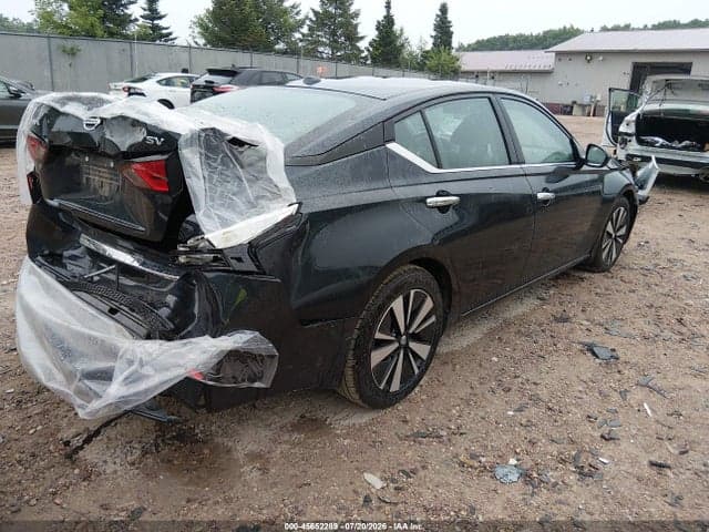 2022 NISSAN ALTIMA SV FWD 4