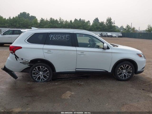 2017 MITSUBISHI OUTLANDER SE/SEL 13