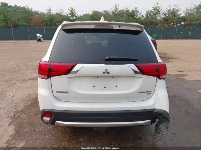 2017 MITSUBISHI OUTLANDER SE/SEL 16