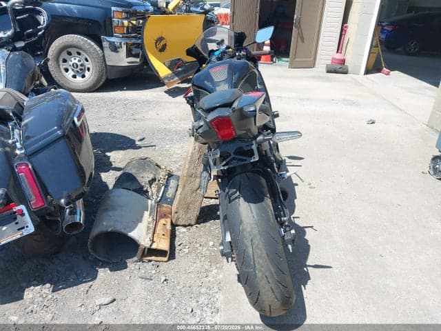 2025 YAMAHA YZFR7 6