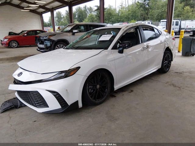 2025 TOYOTA CAMRY SE 2