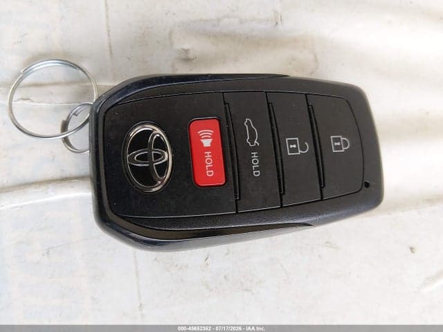 2025 TOYOTA CAMRY SE 11