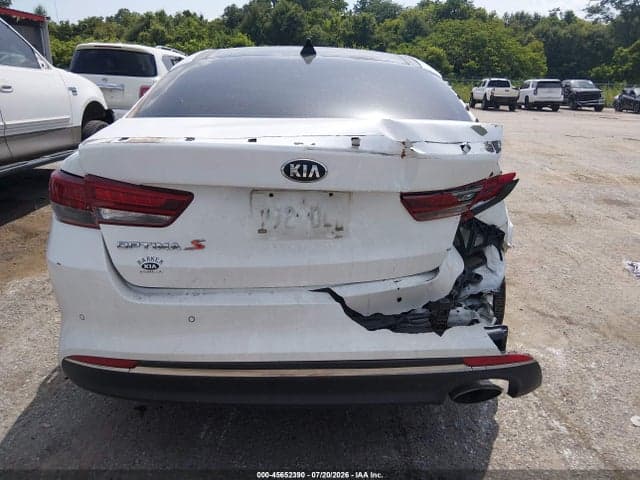 2018 KIA OPTIMA S 16