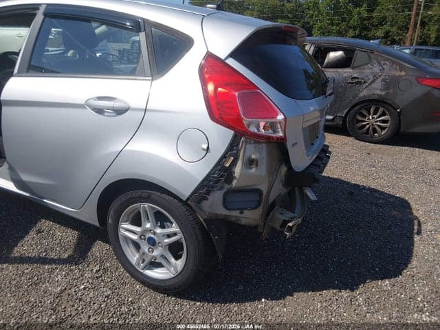 2019 FORD FIESTA SE 6