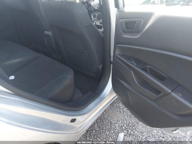 2019 FORD FIESTA SE 8