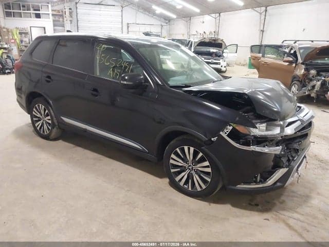 2019 MITSUBISHI OUTLANDER SE 1