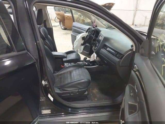 2019 MITSUBISHI OUTLANDER SE 5