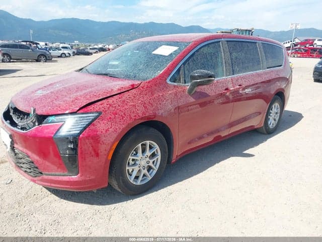 2027 CHRYSLER PACIFICA 2