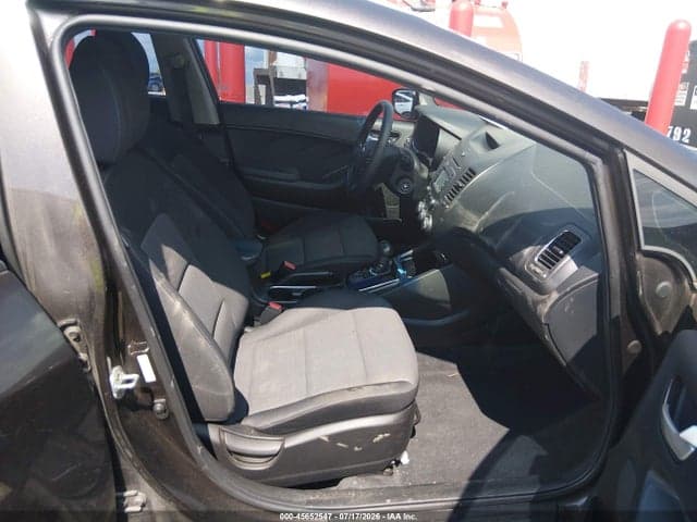 2017 KIA FORTE LX 5