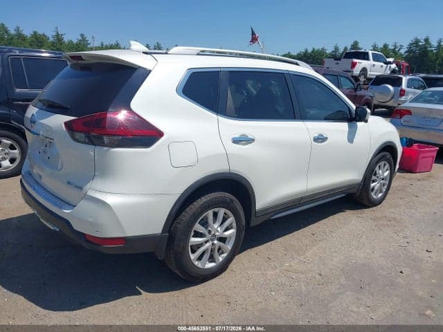 2018 NISSAN ROGUE SV 4