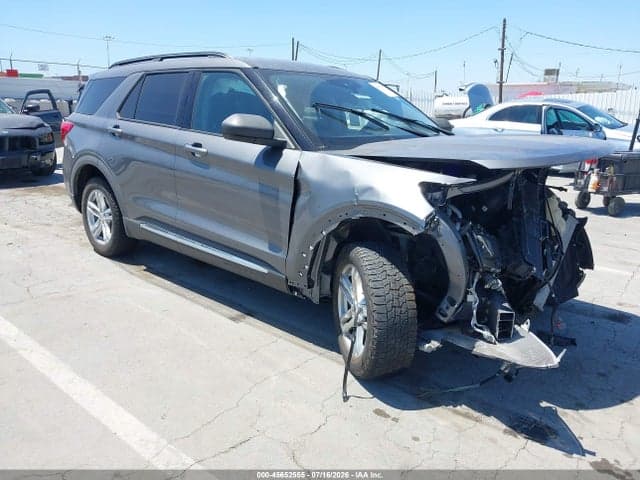 2021 FORD EXPLORER XLT 1
