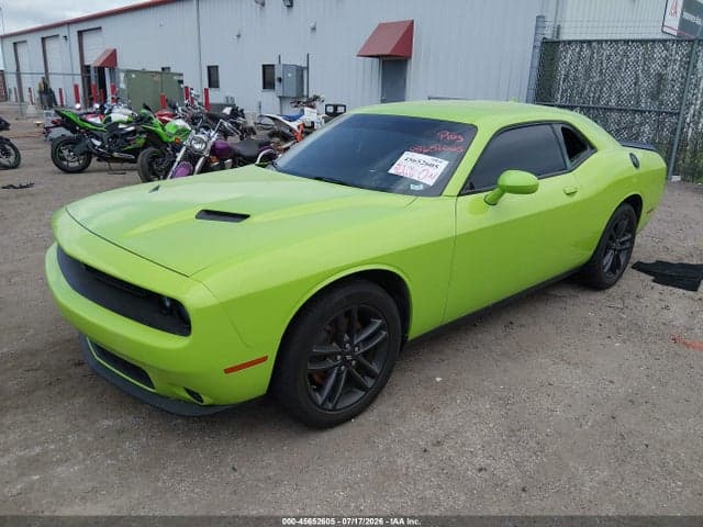 2019 DODGE CHALLENGER SXT AWD 2