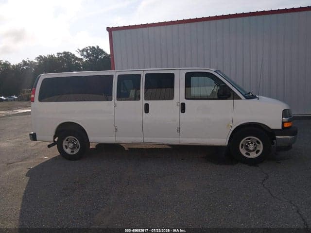 2017 CHEVROLET EXPRESS 3500 LT 14