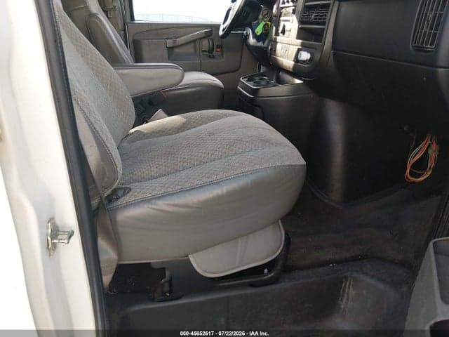 2017 CHEVROLET EXPRESS 3500 LT 5