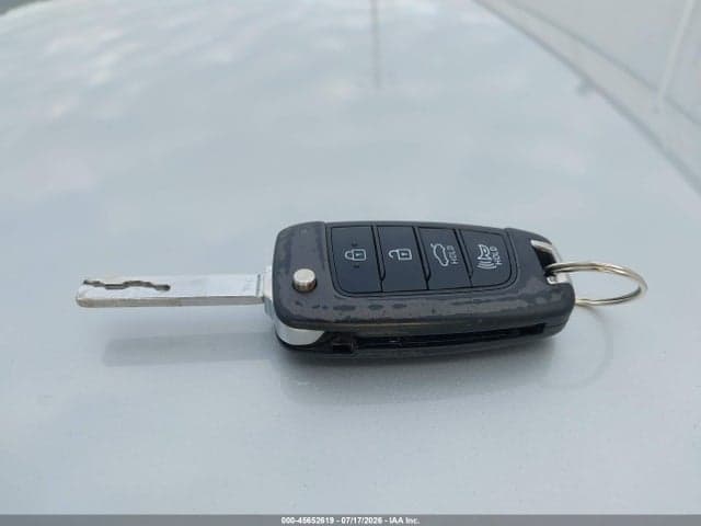 2018 HYUNDAI ACCENT SE 11
