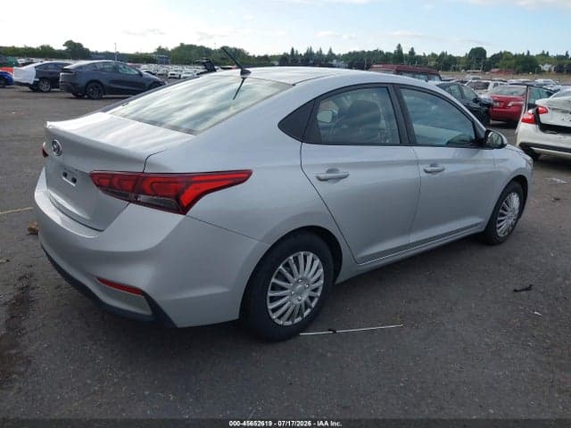 2018 HYUNDAI ACCENT SE 4