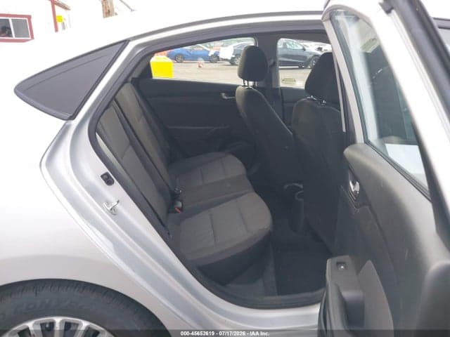 2018 HYUNDAI ACCENT SE 8