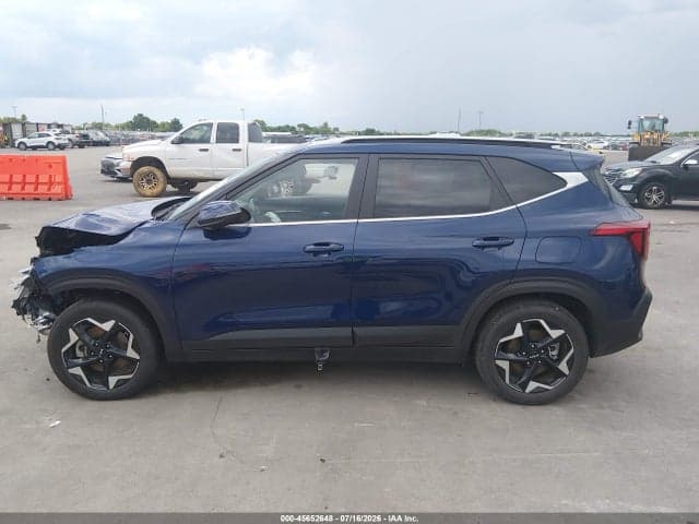 2024 KIA SELTOS EX 13