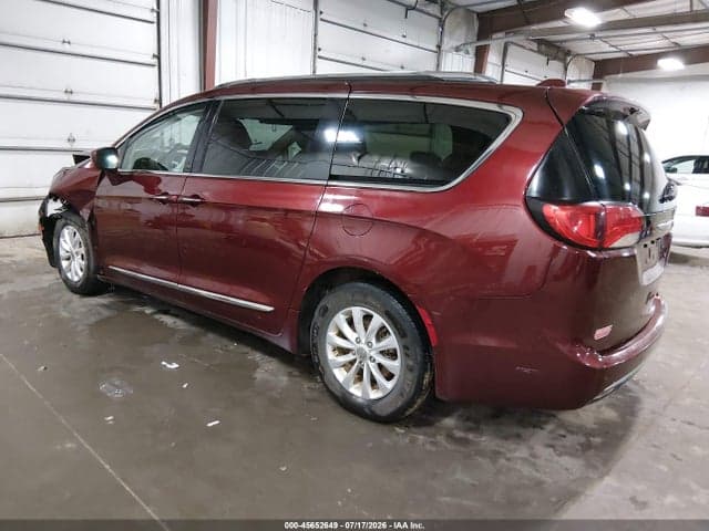 2018 CHRYSLER PACIFICA TOURING L 3