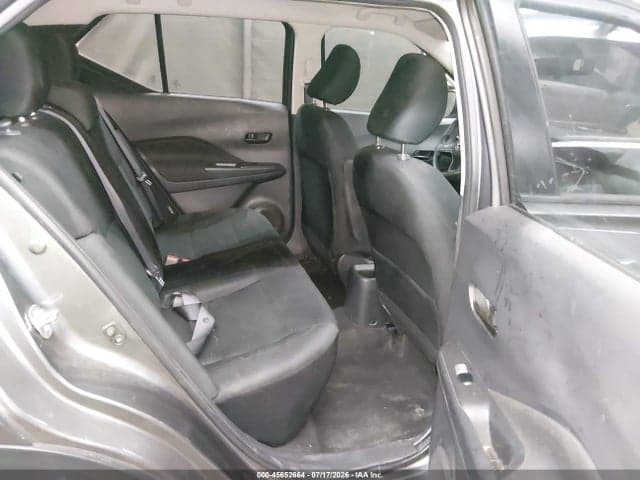 2024 NISSAN KICKS S XTRONIC CVT 8
