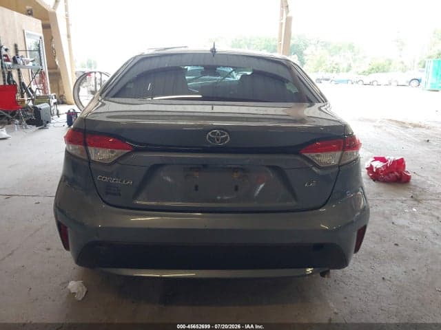 2020 TOYOTA COROLLA LE 17