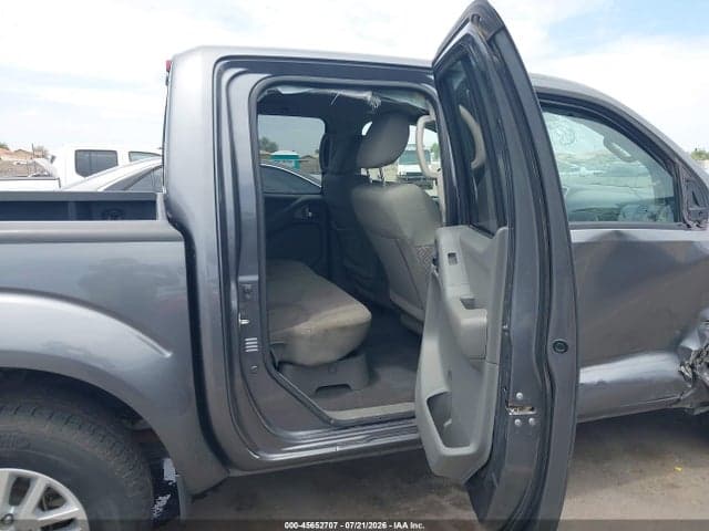 2019 NISSAN FRONTIER SV 8