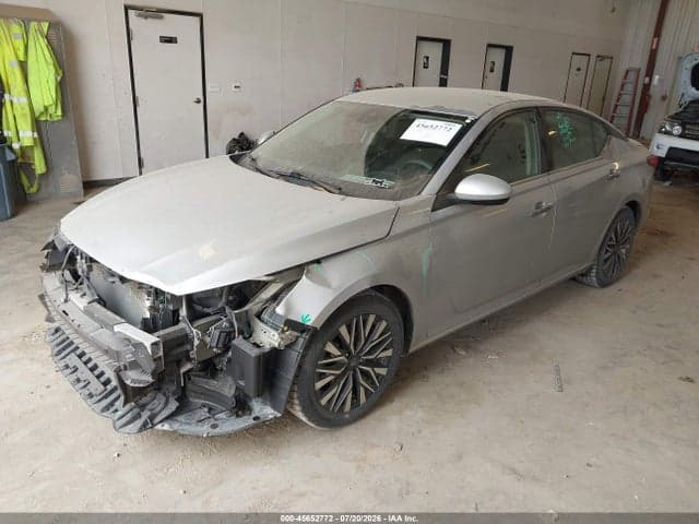 2023 NISSAN ALTIMA SV FWD 2