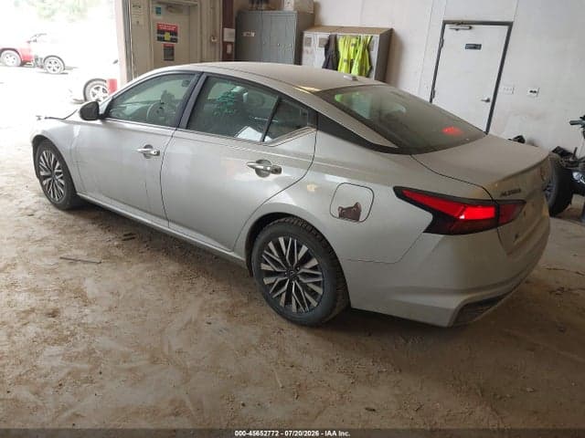 2023 NISSAN ALTIMA SV FWD 3