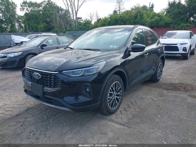 2025 FORD ESCAPE PHEV 2