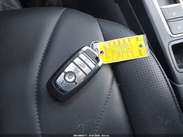 2025 FORD ESCAPE PHEV 11