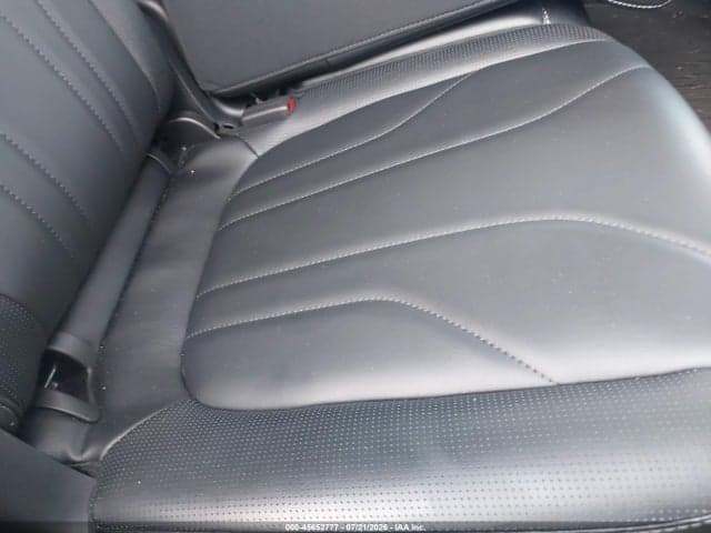 2025 FORD ESCAPE PHEV 8