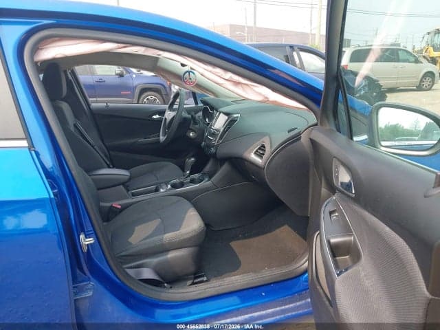 2017 CHEVROLET CRUZE LT AUTO 5