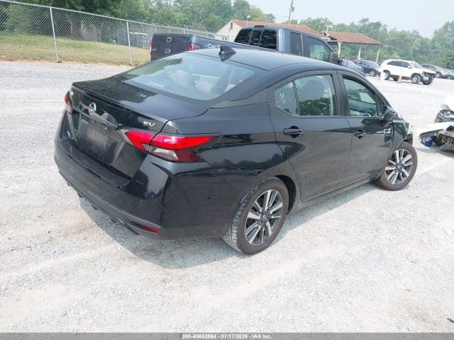 2021 NISSAN VERSA SV XTRONIC CVT 4