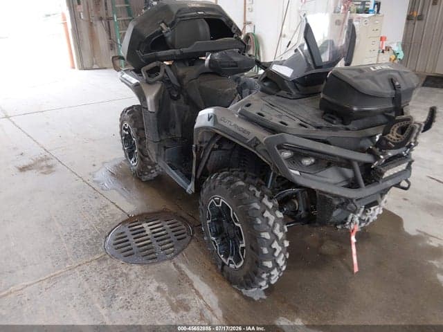 2025 CAN-AM OUTLANDER MAX XT 850 - 1