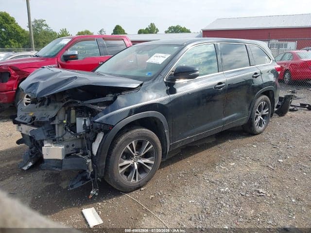 2018 TOYOTA HIGHLANDER LE 2