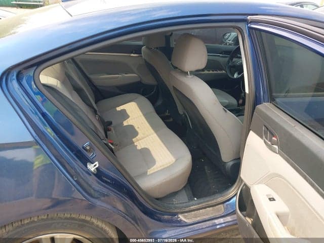 2020 HYUNDAI ELANTRA SEL 8