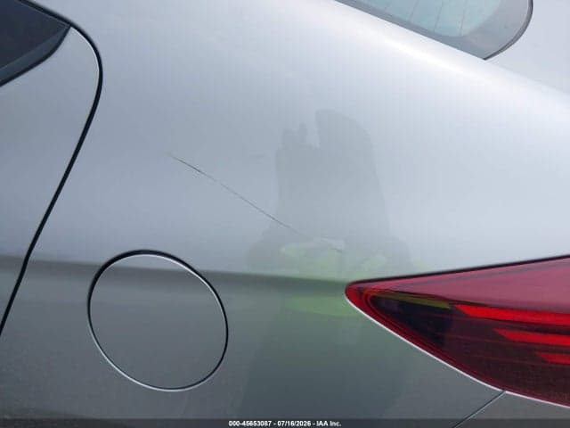 2020 HYUNDAI ELANTRA SE 6