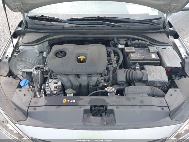 2020 HYUNDAI ELANTRA SE 10