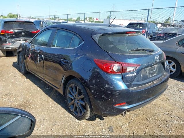 2018 MAZDA MAZDA3 TOURING 3