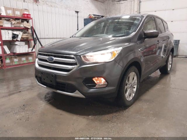 2017 FORD ESCAPE SE 2
