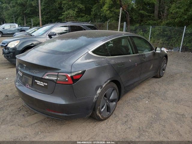 2019 TESLA MODEL 3 4