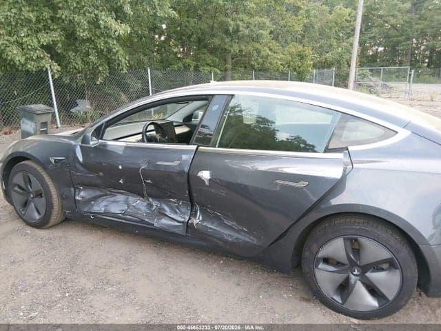 2019 TESLA MODEL 3 6