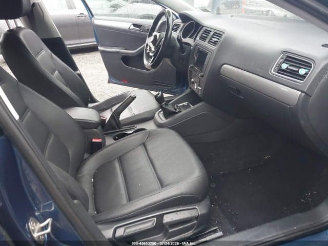 2017 VOLKSWAGEN JETTA 1.4T SE 5