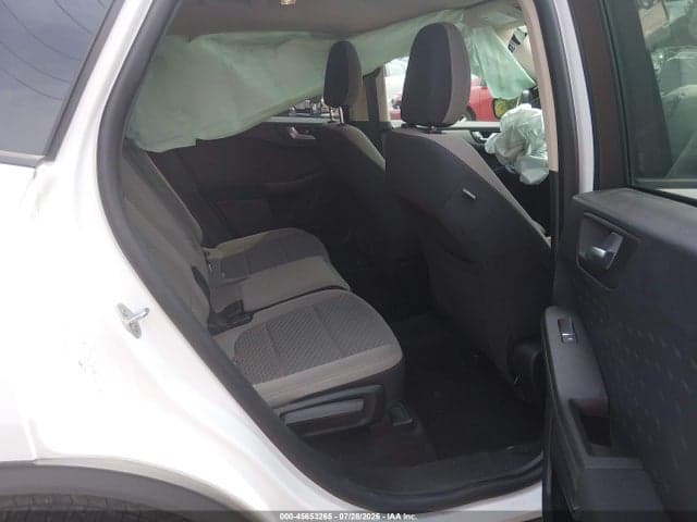 2020 FORD ESCAPE SE 8
