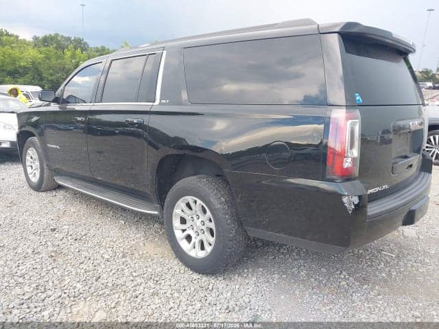 2020 GMC YUKON XL 4WD SLT 3