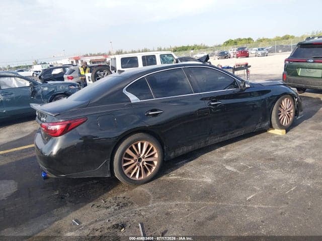 2019 INFINITI Q50 3.0T LUXE 4