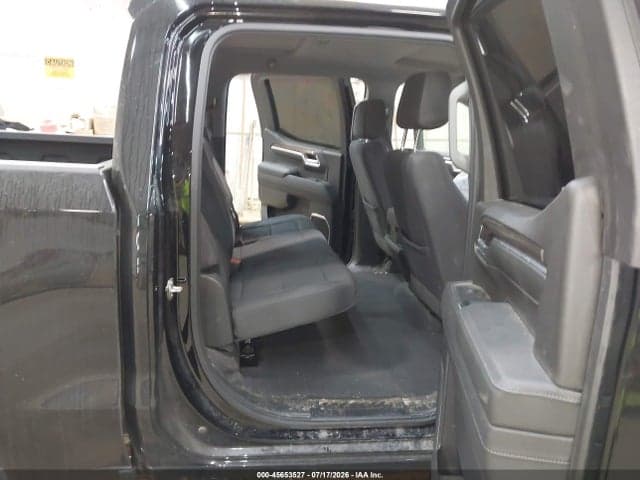 2024 CHEVROLET SILVERADO 1500 8